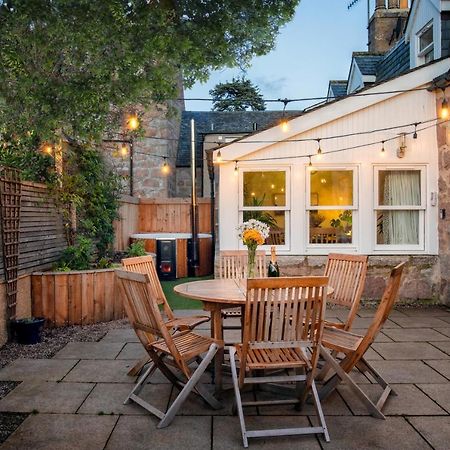 Riverside Cottage With Wood Fired Hot Tub In Cairngorms Ballater Exterior photo